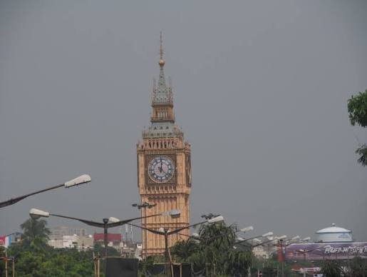 Lake Town Clock Tower Kolkata: Address, Location, Connectivity, and Near Areas
